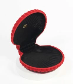 DOIY Accessories Red Velvet Seashell Venus Jewelry Box