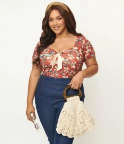 Unique Vintage Plus Size Rust & Ivory Floral Print Sweetheart Rosemary Top Sale