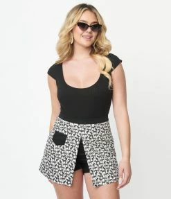 Unique Vintage 1950s Black Scoop Neck Bodysuit Sale