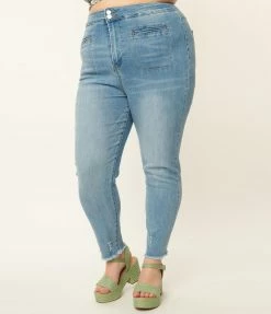 CEROS Sale Plus Size Light Blue Wash Front Pocket Skinny Jeans