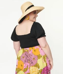 Clothing Unique Vintage Plus Size Black Whimsy Crop Top