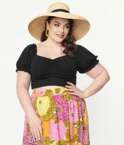 Clothing Unique Vintage Plus Size Black Whimsy Crop Top