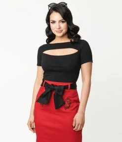 Lifestyle Group (UK) Ltd Clothing Black Cut Out Knit Top