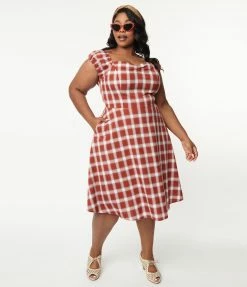 Lifestyle Group (UK) Ltd Sale Plus Size Burgundy & White Plaid Swing Dress