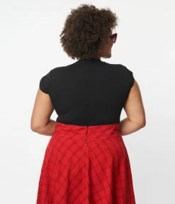 Lifestyle Group (UK) Ltd Clothing Plus Size Black Keyhole Knit Top