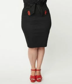Lifestyle Group (UK) Ltd Sale Plus Size Black & Spanish Rose Pencil Skirt
