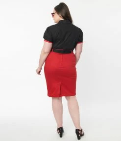 Lifestyle Group (UK) Ltd Plus Size Red & Spanish Rose Pencil Skirt