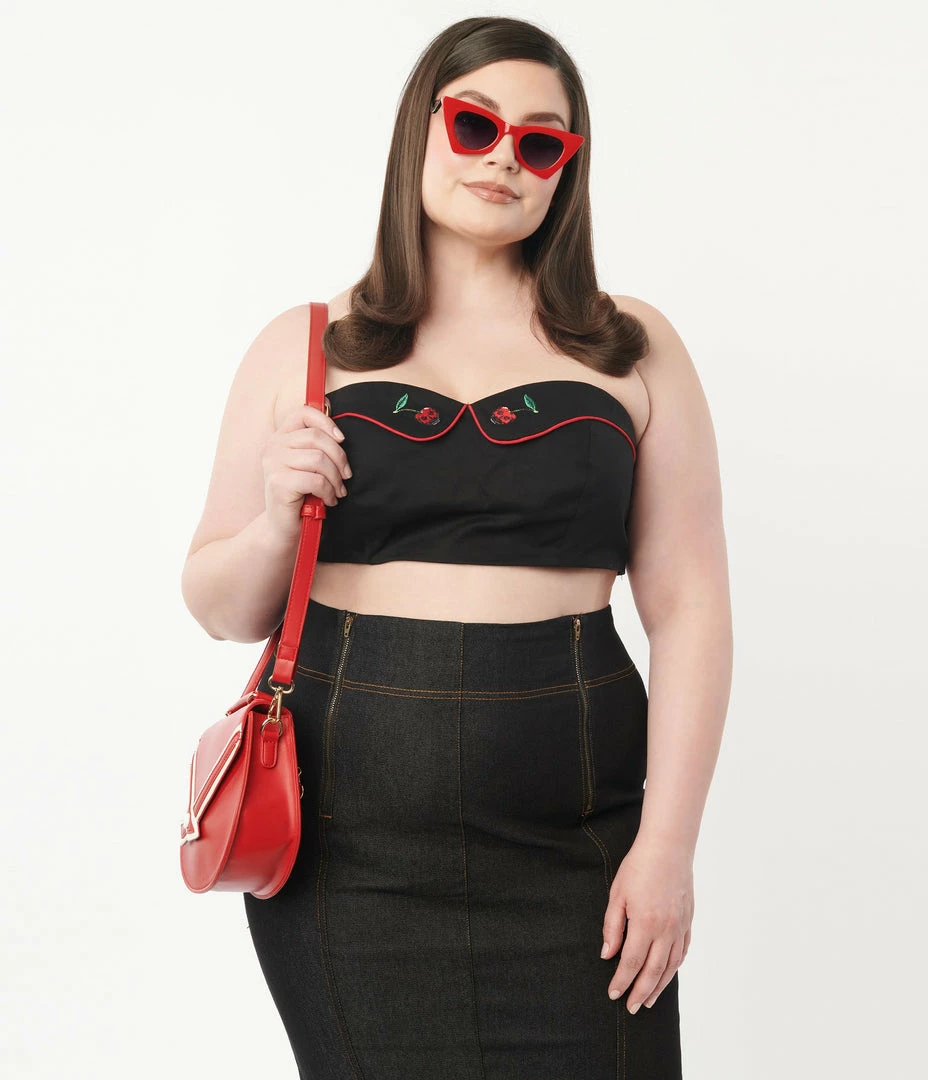 Lifestyle Group (UK) Ltd Plus Size Black & Cherry Skull Bandeau Crop Top Sale