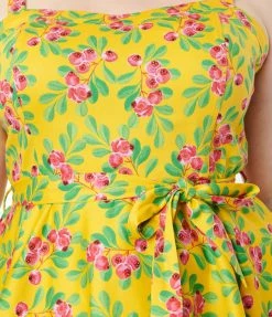 Miss Lulo, Inc. Plus Size 1950s Golden Yellow & Red Berries Swing Dress