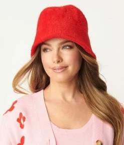 Q2 Hats Red Fuzzy Knit Bucket Hat
