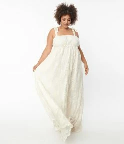 Unique Vintage Plus Size Ivory Embroidered Floral Maxi Dress