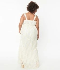 Unique Vintage Plus Size Ivory Embroidered Floral Maxi Dress