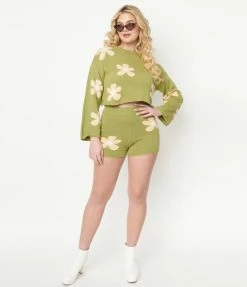 Blue Blush Olive Green & Tan Floral Knit Shorts
