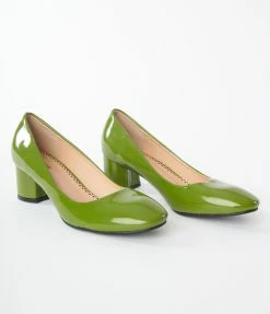 Trending Unique Vintage Green Patent Block Heels