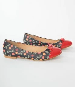 Unique Vintage Cherry Print Flats
