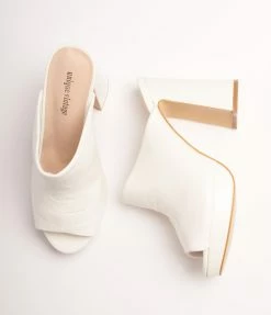 Heels & Wedges Unique Vintage White Open Toe Mule Heels