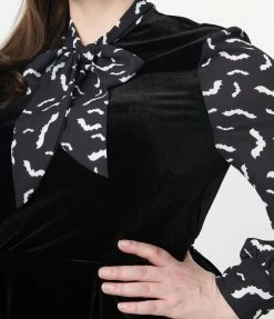 Smak Parlour Plus Size Black Velvet & Spooky Bat Print She.E.O. Flare Dress