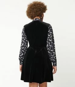 Sale Smak Parlour Black Velvet & Spooky Bat Print She.E.O. Flare Dress