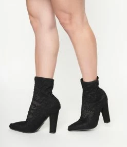 December Shoes Black Lace Pump Boots