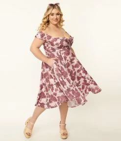 SHEEN Clothing Ltd Plus Size Light Pink & Wine Leaf Print Swing Dress