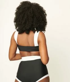 Attempt Inc. (Pinky Pinups) Swimwear 1950s Retro Black & White Buckle Pin-Up Swim Top