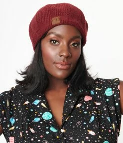 Joia Berry Knit Beret Accessories