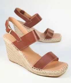 DDK FOOTWEAR, INC Brown Leatherette Espadrille Wedge Sandals Heels & Wedges