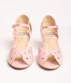 Ellie Shoes Bettie Page Pink Leatherette Cut Out Julia Heels Guest Attire