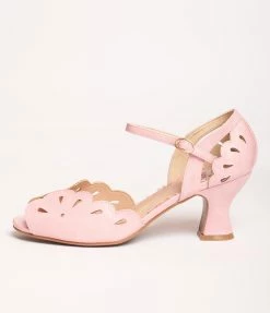 Ellie Shoes Bettie Page Pink Leatherette Cut Out Julia Heels Guest Attire