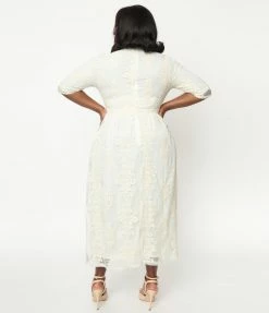 Pink Ripple Plus Size Vintage Style Antique Ivory Lace Modest Midi Dress Clothing