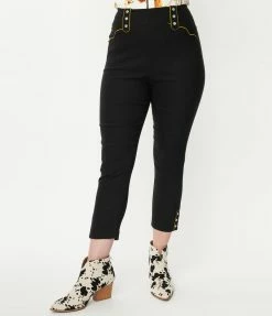 Clothing Unique Vintage Black & Gold Trim Western Clementine Capris