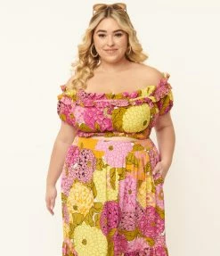 Unique Vintage Plus Size Pink & Yellow Floral Print Ruffle Up Crop Top
