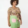 Smak Parlour Plus Size Brown & Retro Tulip Print Roller Queen Crop Blouse