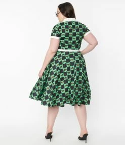 Unique Vintage Plus Size 1950s Green & Moth Checkered Print Alexis Swing Dress Sale