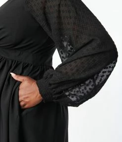 Unique Vintage Plus Size Black Texture Buttercup Maxi Dress