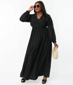 Unique Vintage Plus Size Black Texture Buttercup Maxi Dress
