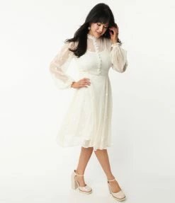 Unique Vintage Ivory Heart Mesh Leota Swing Dress
