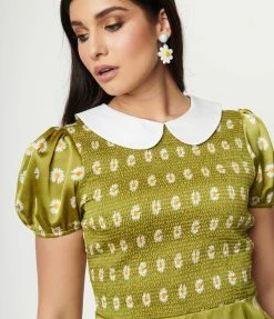 Sale Smak Parlour Green & White Daisies Smocked Fit & Flare Dress