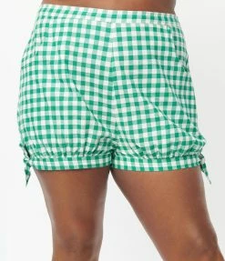 Collectif Plus Size Green Gingham Rylee Shorts Sale