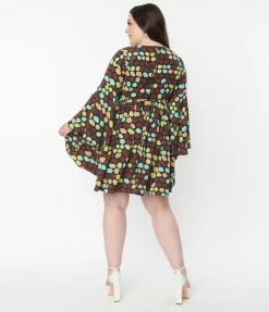 Smak Parlour Plus Size Brown & Yellow Geometric Aura Babydoll Dress