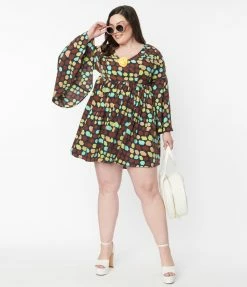 Smak Parlour Plus Size Brown & Yellow Geometric Aura Babydoll Dress