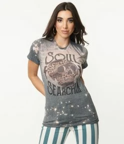 Wandering Owl Designs Soul Searching Skull Bleached Fitted Graphic Tee Sale
