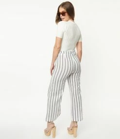 Skylar + Madison White & Navy Stripe Cropped Wide Leg Pants