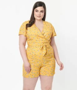 SHEEN Clothing Ltd Plus Size Yellow & White Floral Print Cora Romper