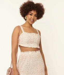 Endless Blu Sale Ivory & Coral Berries Print Crop Top