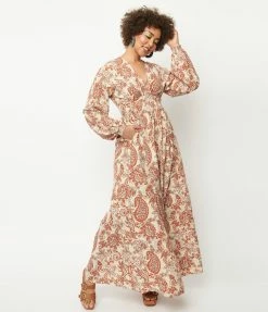 Sale Unique Vintage Beige & Brick Red Paisley Buttercup Maxi Dress