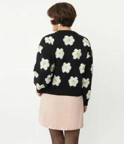 Dessin Studio Sale Black & White Fuzzy Daisy Knit Sweater