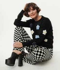 Dessin Studio Sale Black & Daisy Patches Knit Sweater