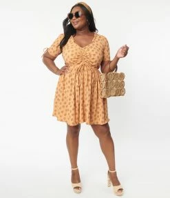 Trending Smak Parlour Plus Size Orange & Brown Floral Woodstock Flare Dress