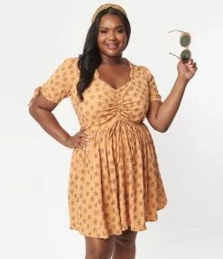 Trending Smak Parlour Plus Size Orange & Brown Floral Woodstock Flare Dress